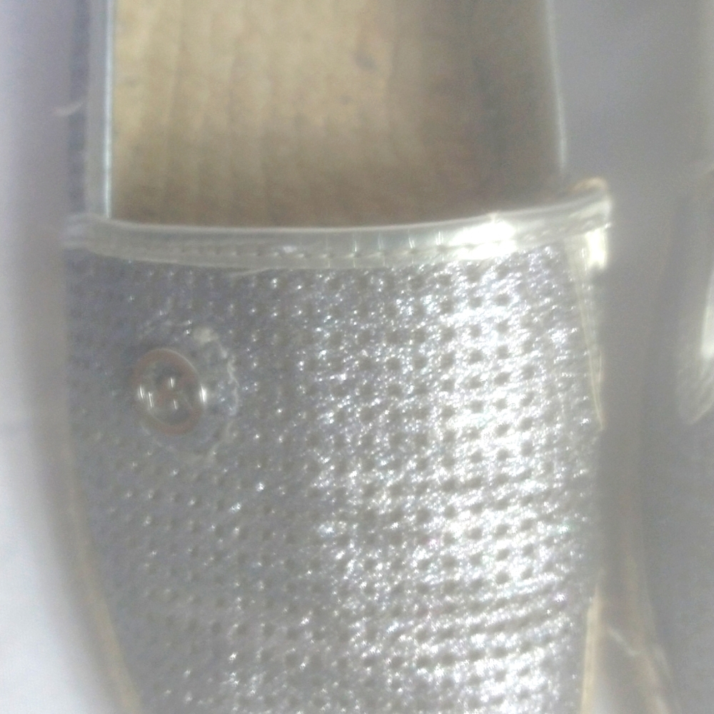 Michael kors women's silver flat shoes size 9 - Picture 3 of 5